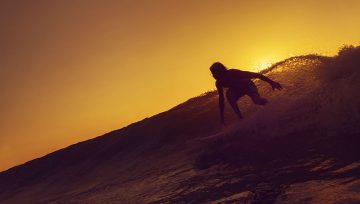 How Thinking Like a Surfer Can Improve Decision-Making in Business